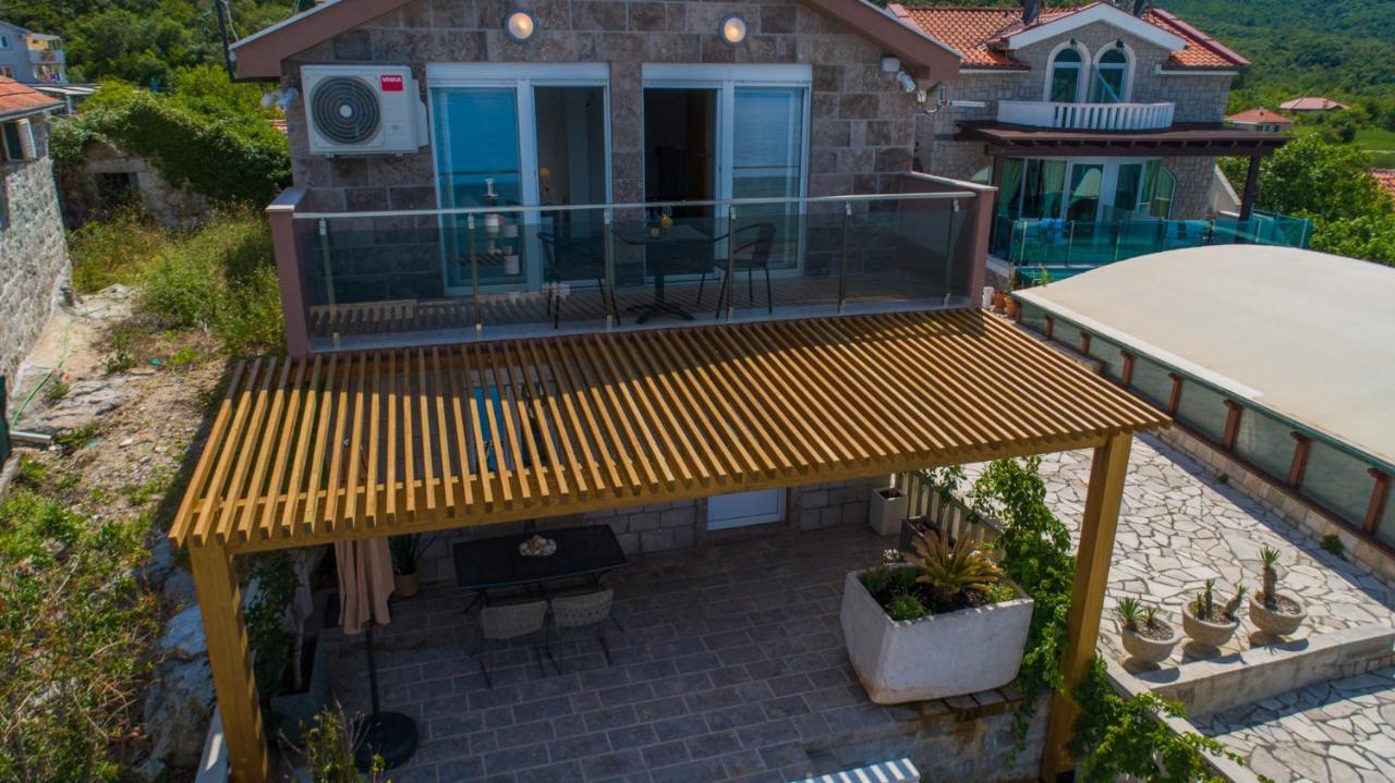 Family House Bjelila Tivat Exterior foto