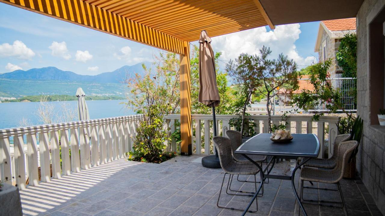 Family House Bjelila Tivat Exterior foto
